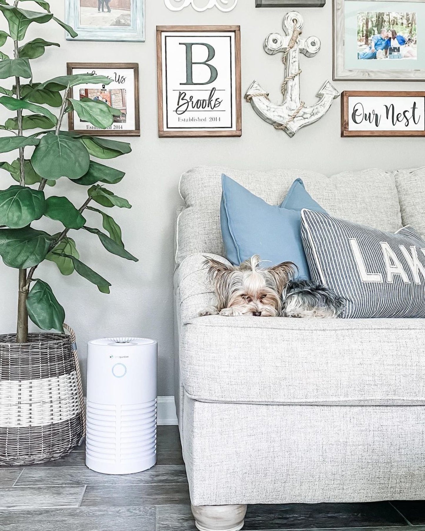 GermGuardian AC4711 HEPA PURE™ 15" Tower Air Purifier (3-speed 3-stage UV-C filtration, white)