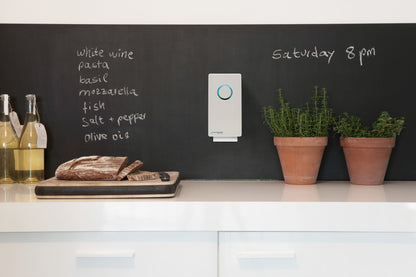 GermGuardian GG1100 Elite Pluggable UV-C Air Sanitizer, Odor Reduction (white)